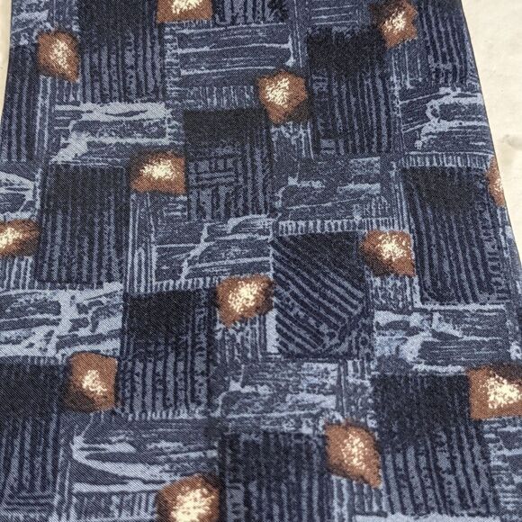 Vintage Men's 100% Italian Silk Abstract Squares Motif Tie - Picture 8 of 12